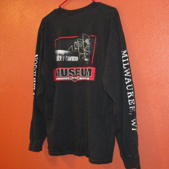 Harley Davidson Museum Men Large Black Red White Graphic Long Sleeve Shirt - Picture 9 of 12